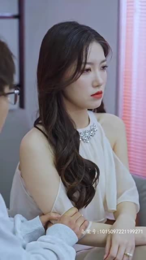 整个娱乐圈都在等我们离婚（76集）全集免费观看