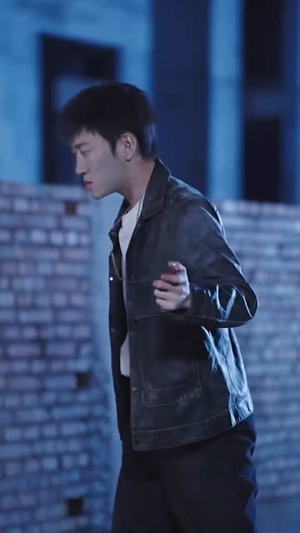 二世祖的规则内穿越（99集）百度在线观看