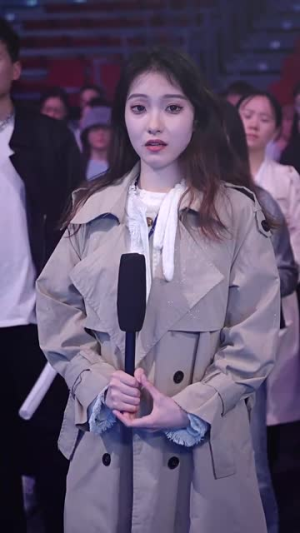 隐退十年，开口唱歌轰动全国（82集）第一集