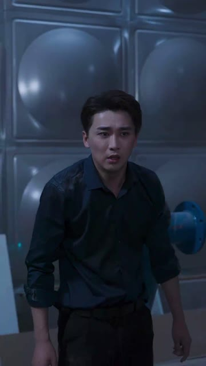 天降未来芯片（34集）第一集