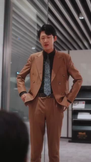 重回18岁竹马酿青梅(99集) 重回18岁竹马酿青梅(99集)火爆热门短剧