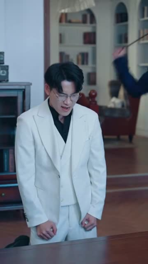 了不起的夏小姐（45集）短剧完整版免费