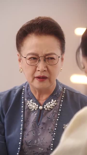 年上大叔霸宠小保姆（93集）短剧在线看