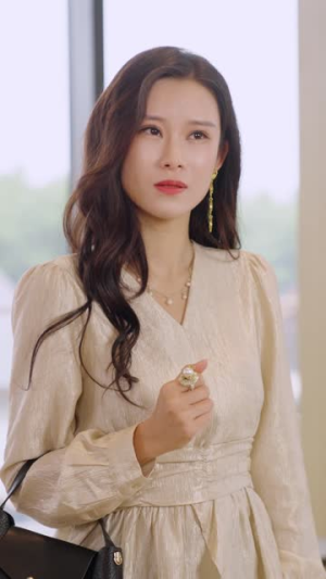 遭了，我被女神包围了（40集）精彩短剧天天看