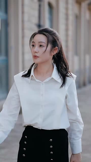 我在巴黎当侠客（6集）网络小短剧