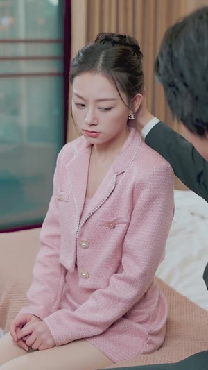 六个大佬的心尖宠，终于离婚了（52集）精彩短剧片段