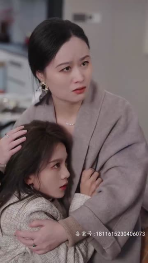 合约期间爱上她（99集）热门短剧推荐。