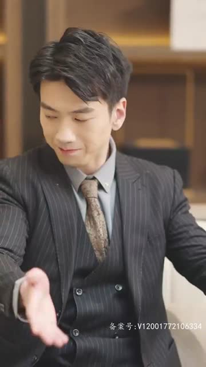 傲娇总裁每天都在争风吃醋(81集) 傲娇总裁每天都在争风吃醋(81集)好看短剧看不停