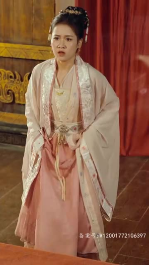 向古人直播（50集）最热门短剧来了