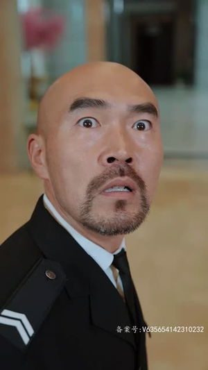 一遇神君化烛龙（我在巨蛇口中成神）解说文案