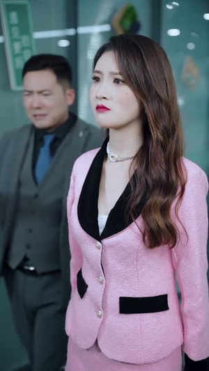 从落魄孤女成为豪门千金（89集）在线免费观看