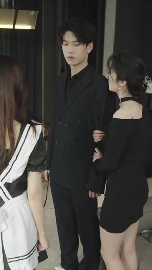 萌宝助攻，周少宠妻送上门（83集）在哪里可以看