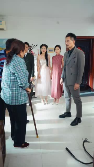 归来的前夫（30集）让你一口气看完