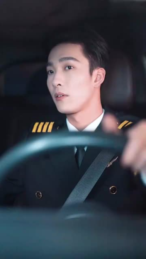 共你揽晴空（90集）短剧更新抢先看