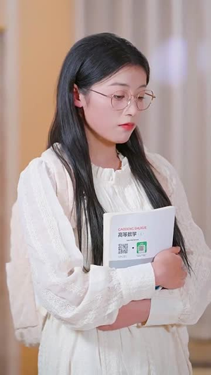 偷偷恋上你（100集）最火短剧热播