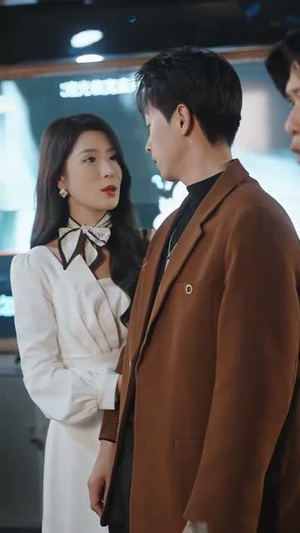 我离开后高冷姐姐后悔了（83集）剧好看短剧推荐