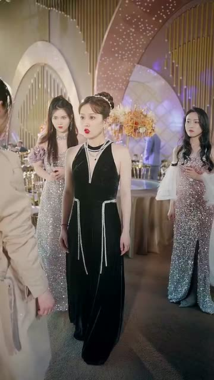 踏破荆棘向朝阳（80集） 好看又上头短剧