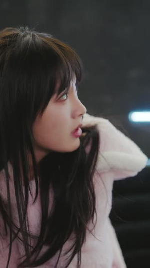 越界交易（70集）免费短剧片段