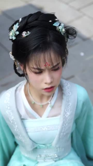 小道姑下山掀皇城（84集） 好看的短剧推荐