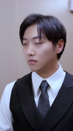 采花 (53集) 短剧解说热门