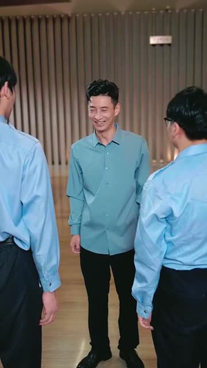 高手下山老婆是冰山女神 (85集)好看短剧又来了