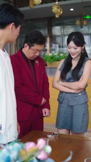 失恋逆袭校花追我不放手 (80集) 失恋逆袭校花追我不放手 (80集) 高清无码免费看