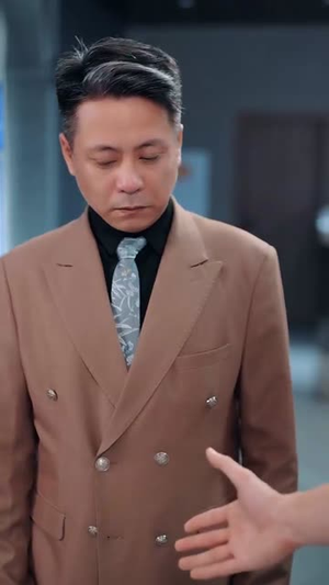 直播：开局一句话气哭校花（83集）真的好看吗