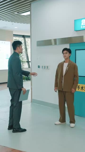 开挂人生从透视开始（144集）看精彩短剧