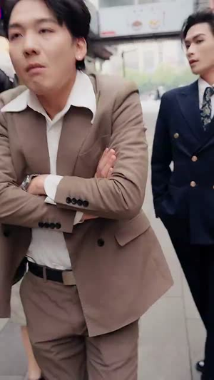 开局负债累累我靠系统逆风翻盘（78集）免费看短剧全集