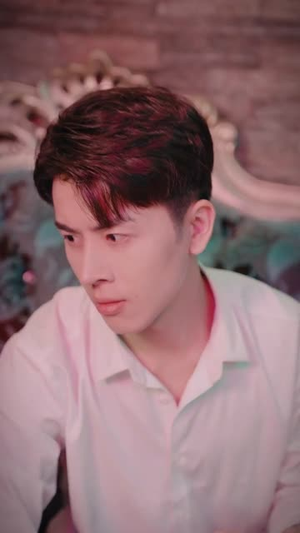 神瞳现世（57集）海量资源免费看