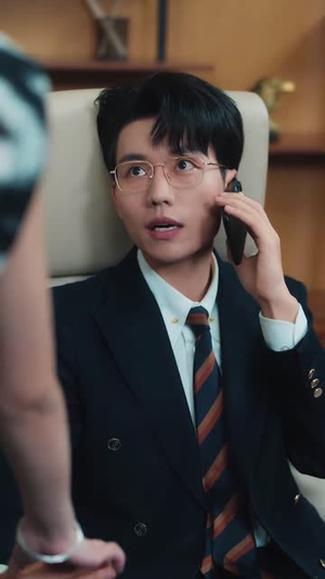 车载音箱泄露了他的秘密（62集）好看的短剧