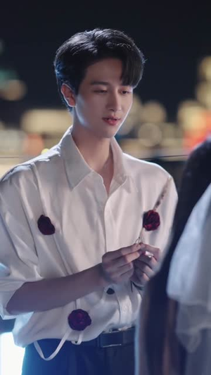 年上月光之姐姐的专属骑士（68集）红果免费短剧