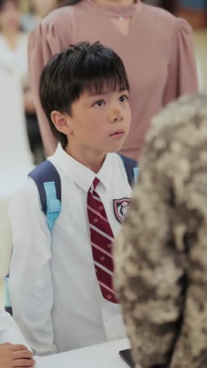 中年被裁后，我拿下总裁弟弟（66集）深深爱上这部剧