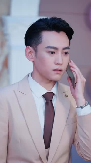 快把我室友带走（80集）短剧精彩片段