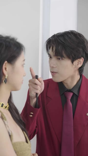 系统匹配，我的契约妻是真女神（53集）爆款短剧一起追