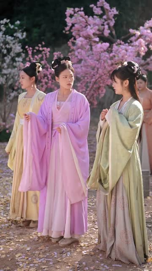 重生归来,世子妃虐翻王府(60集) 重生归来,世子妃虐翻王府(60集)短视频追剧推荐